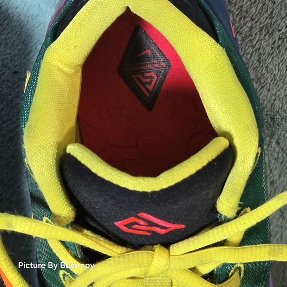 Nike Zoom Freak 1 "What The" basketball shoes. Youth Size 5.5 - Picture 6 of 14